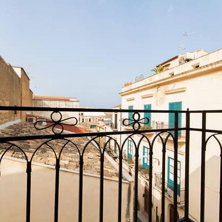 Emporium Bed & Breakfast Castellammare del Golfo Dış mekan fotoğraf