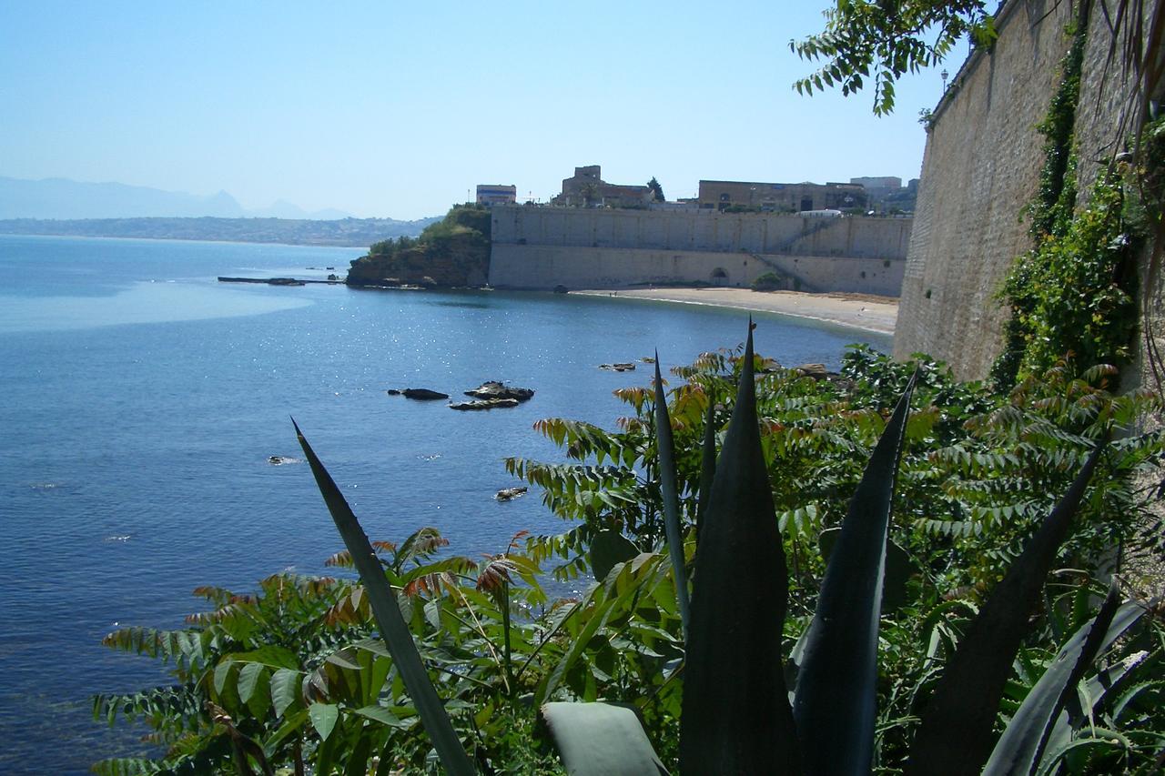 Emporium Bed & Breakfast Castellammare del Golfo Dış mekan fotoğraf